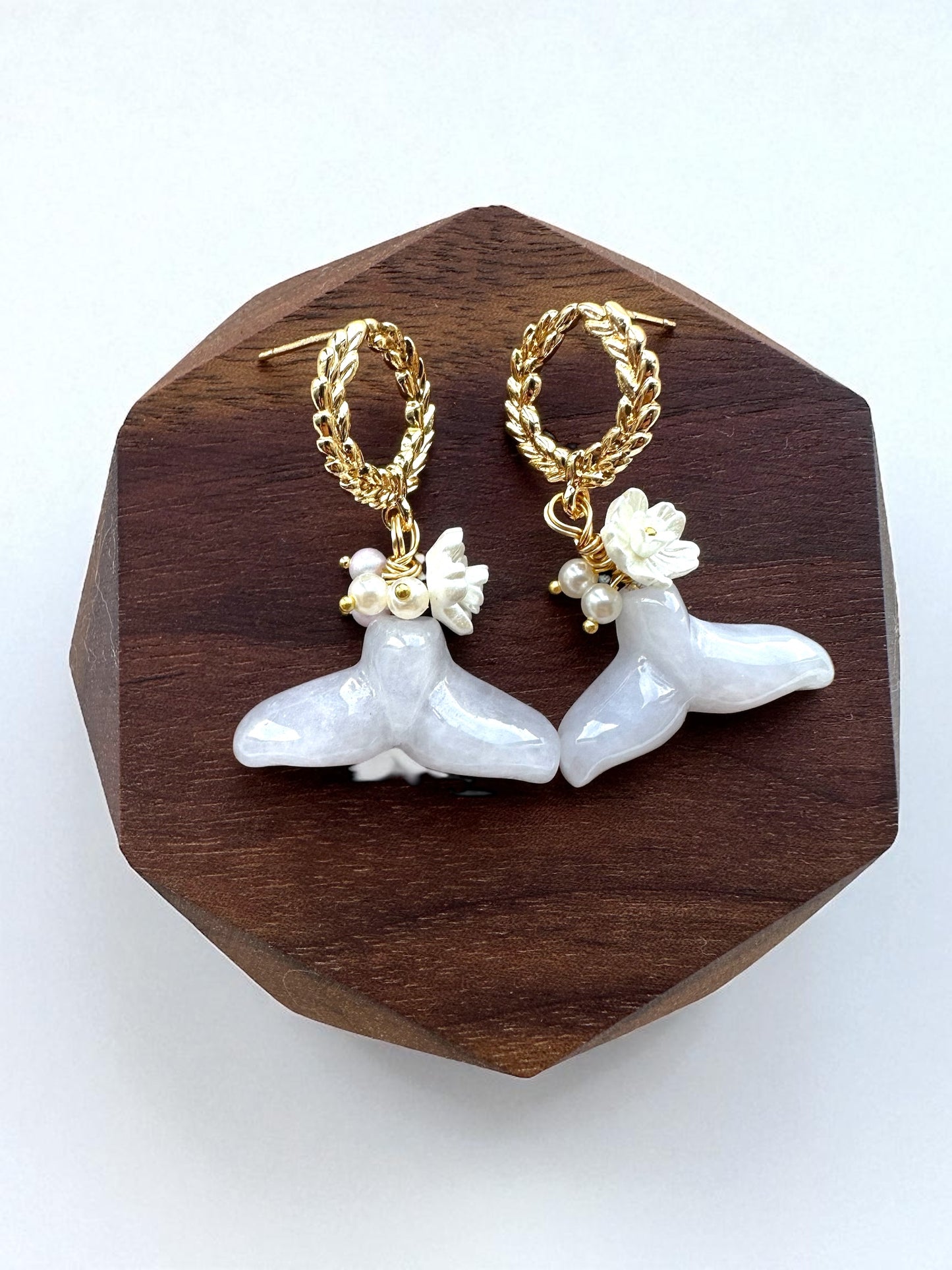 Tail Jadeite Earring Studs