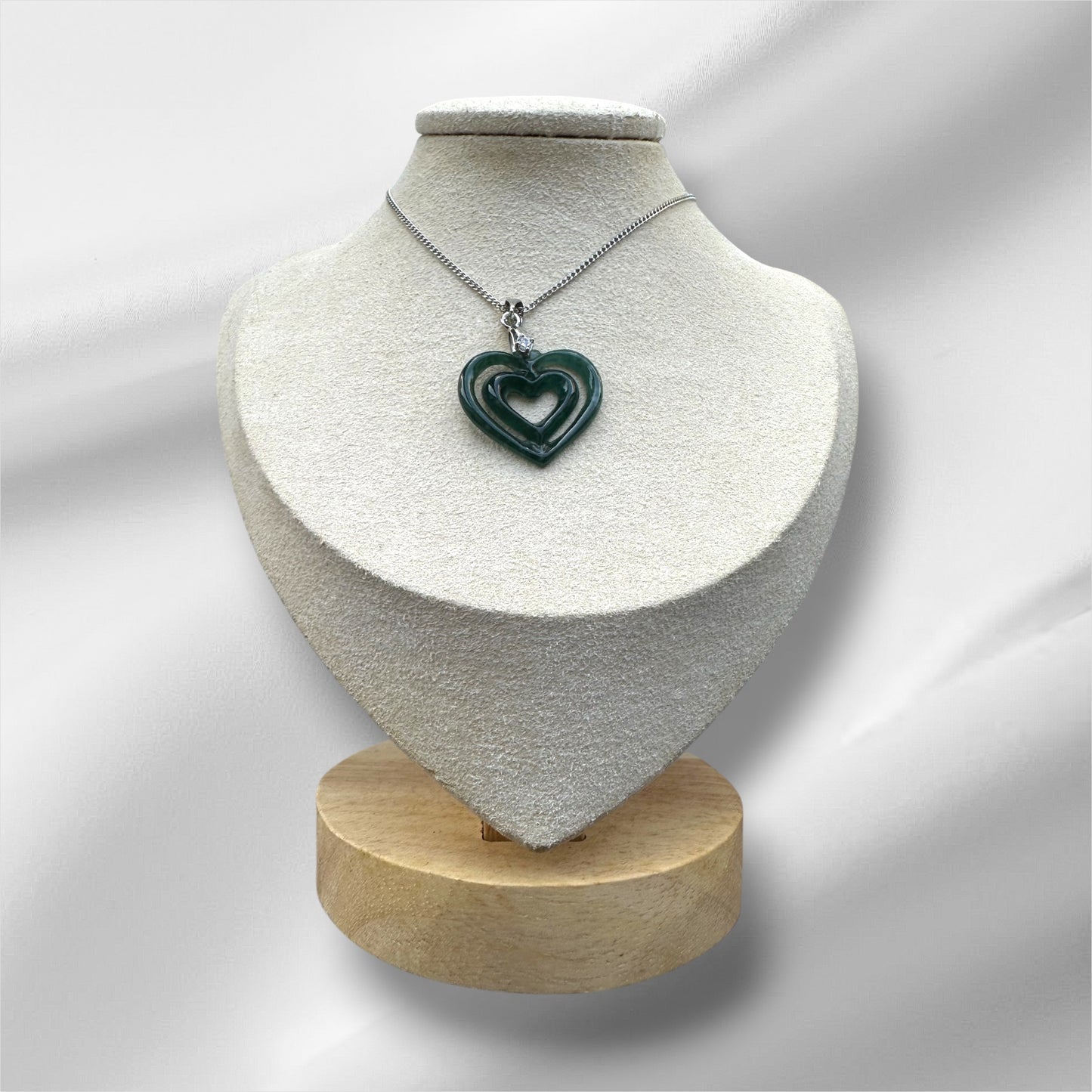 Interlocked Hearts Jadeite Necklace