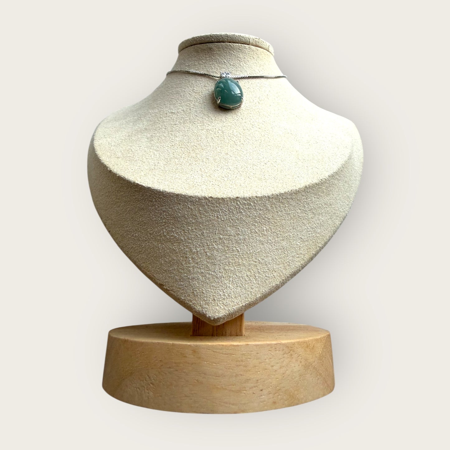 Green Cabochon Jadeite Necklace