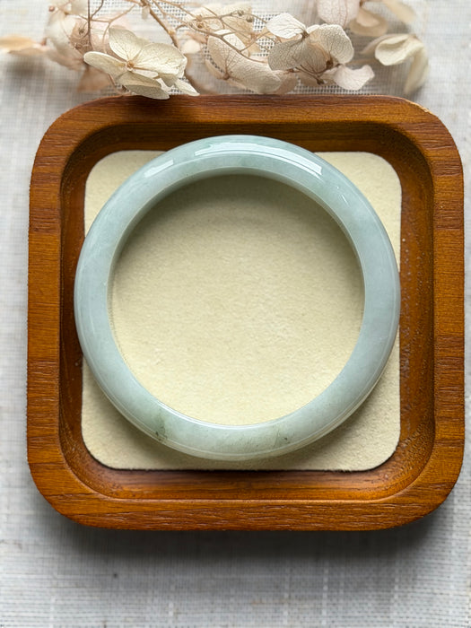 Green Jadeite Bangle