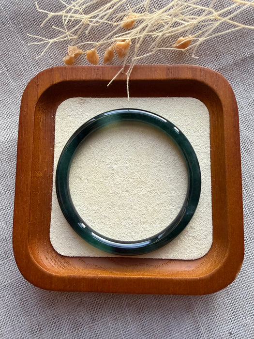 Guatemala Jadeite Bangle