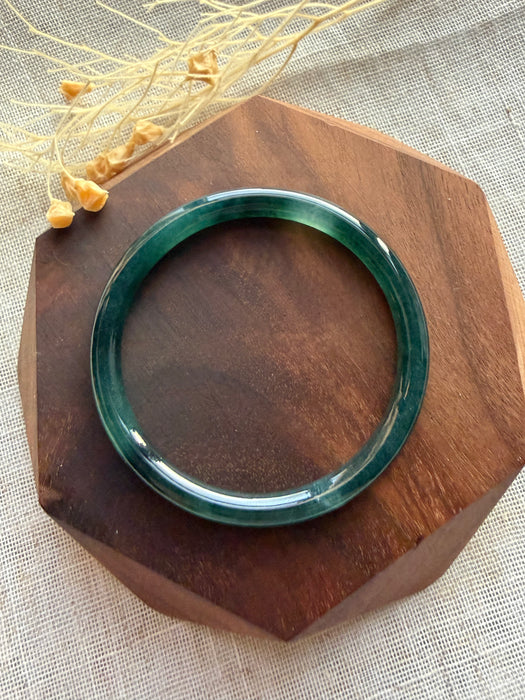 Guatemala Jadeite Bangle