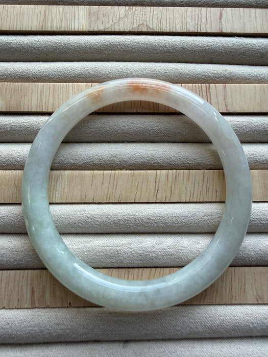 White Sajin Jadeite Bangle