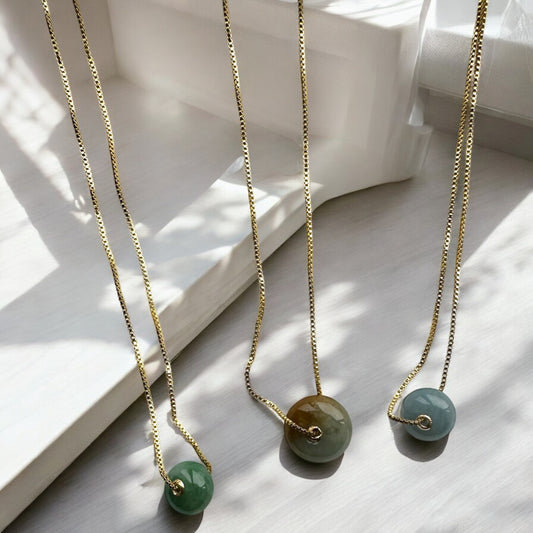 Jadeite Donuts - 18k Gold [Inner Clasp]