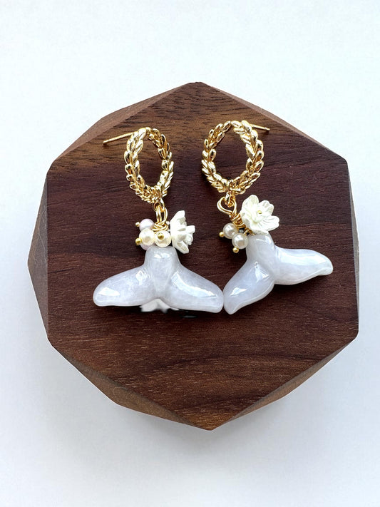 Tail Jadeite Earring Studs