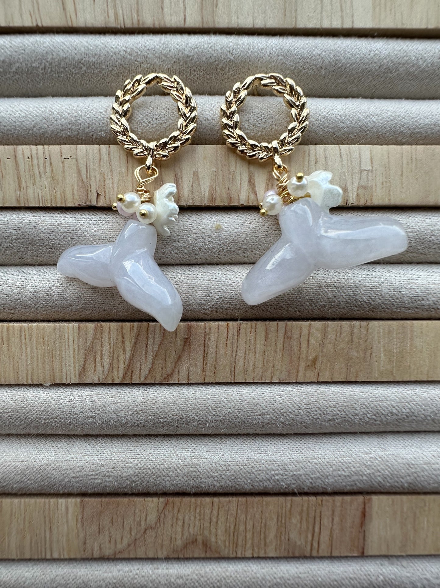 Tail Jadeite Earring Studs