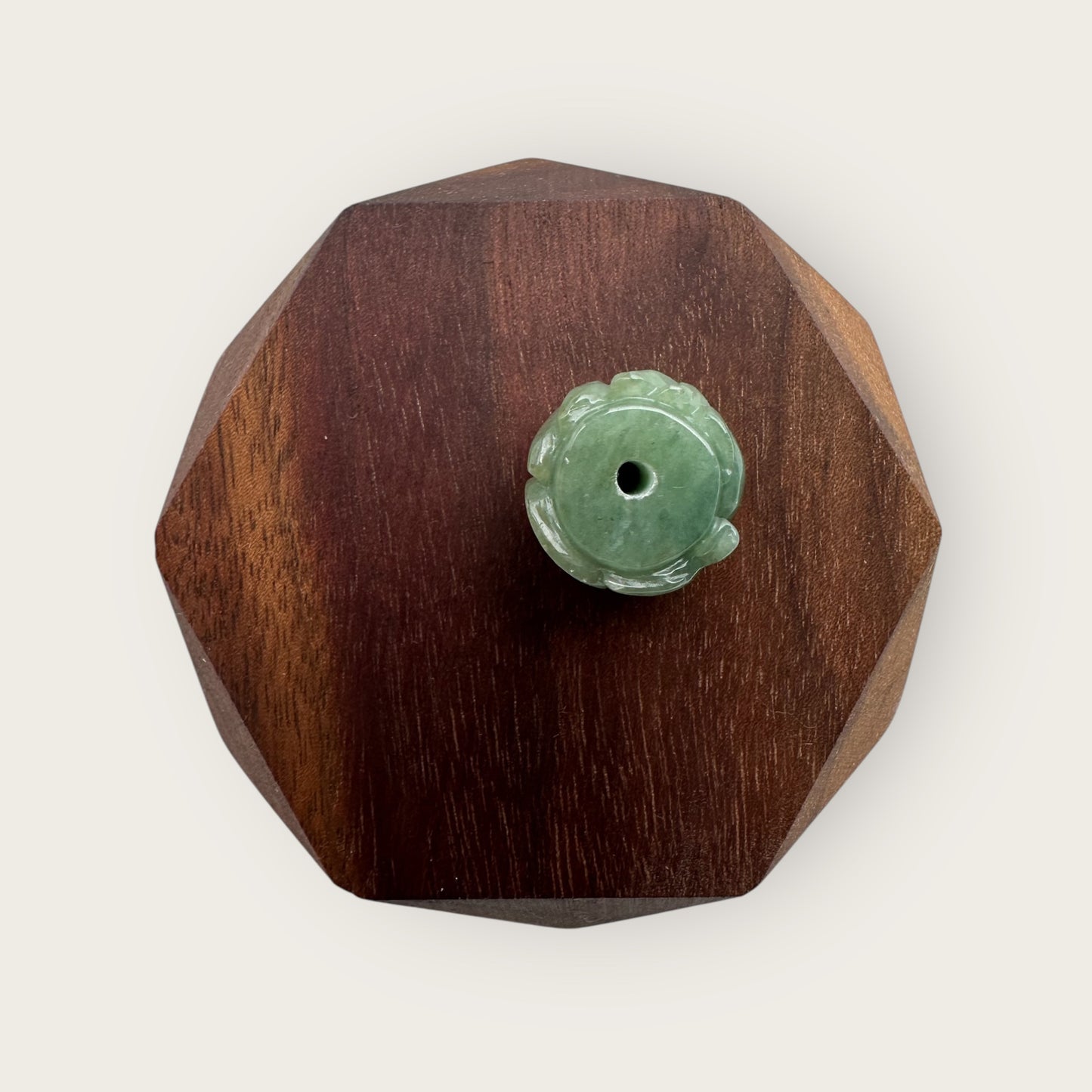 Green Rat Barrel Jadeite Necklace