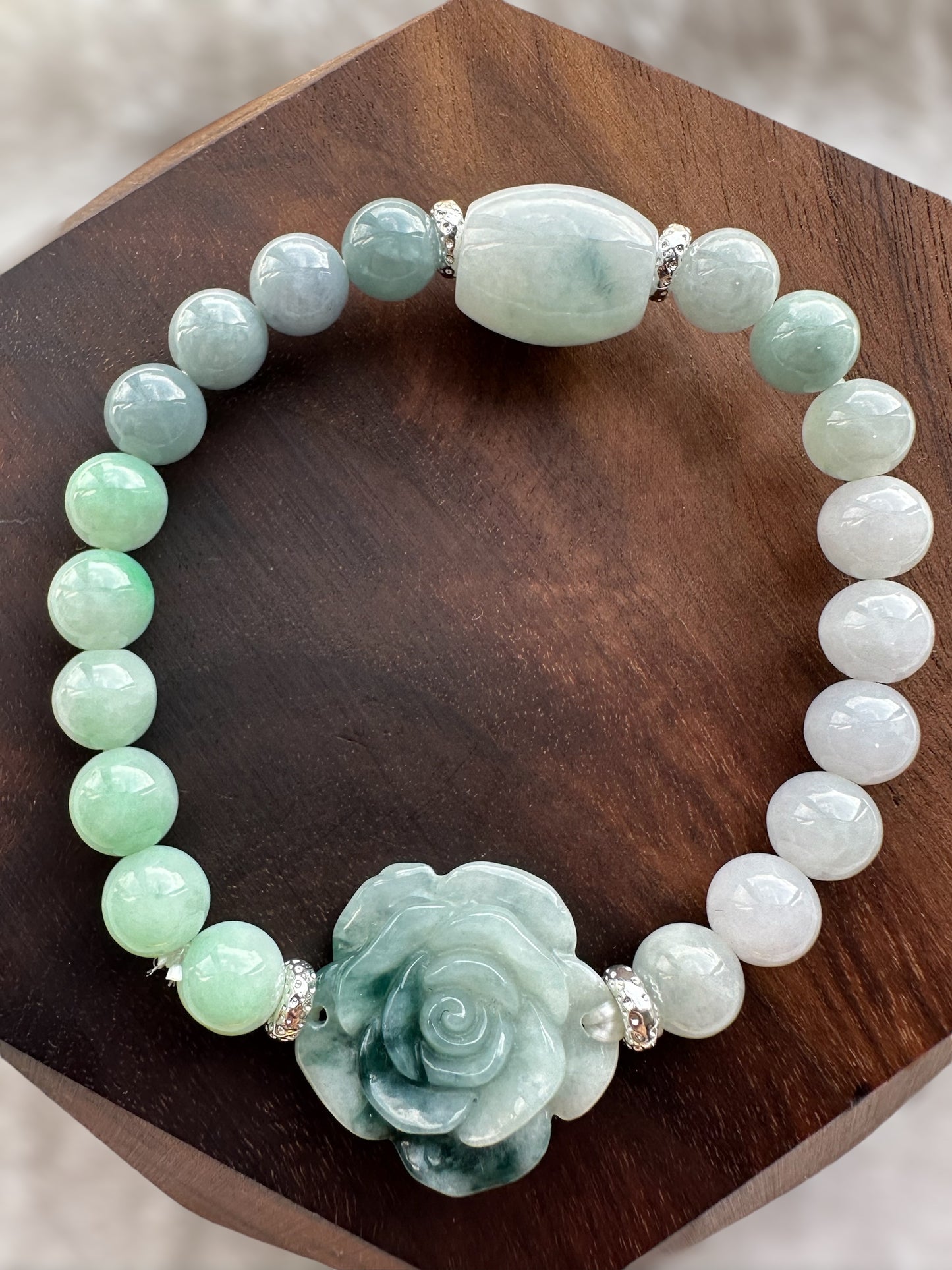 Flower Barrel Jadeite Bracelet