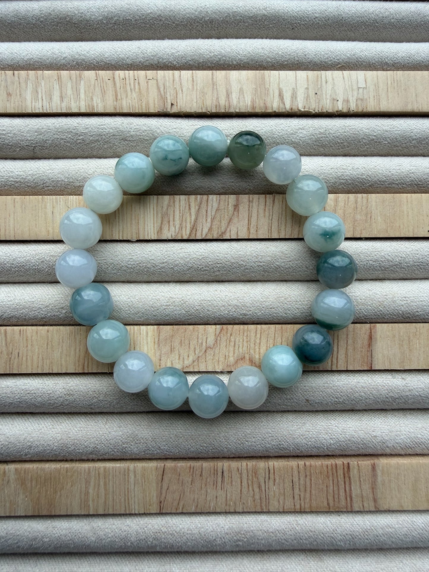 White Blue Floating Flowers Jadeite Bead Bracelet