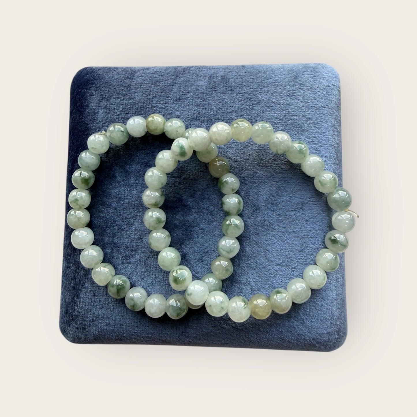 White Green Floating Flowers Jadeite Bead Bracelet