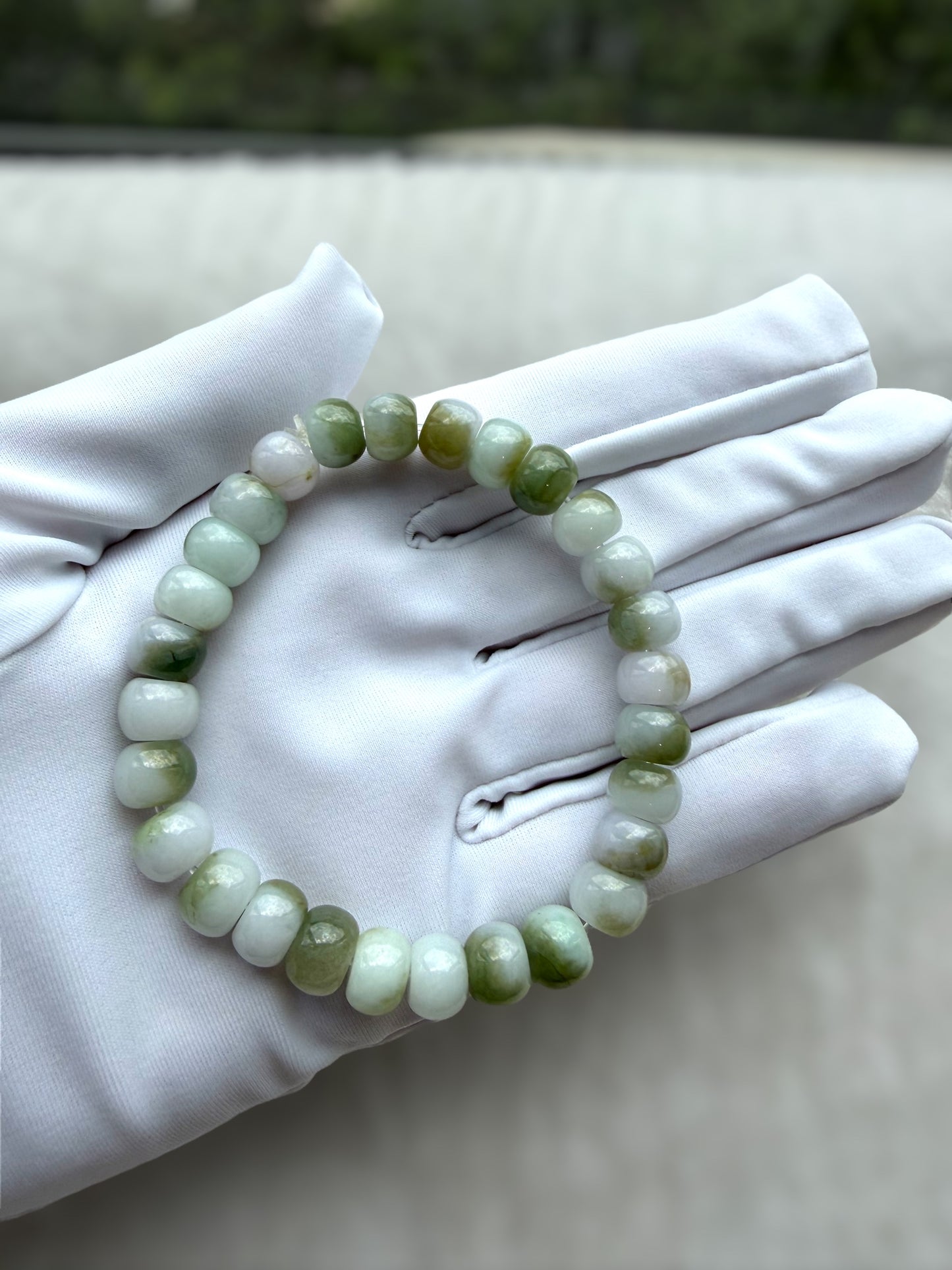 White Green Abacus Jadeite Bead Bracelet