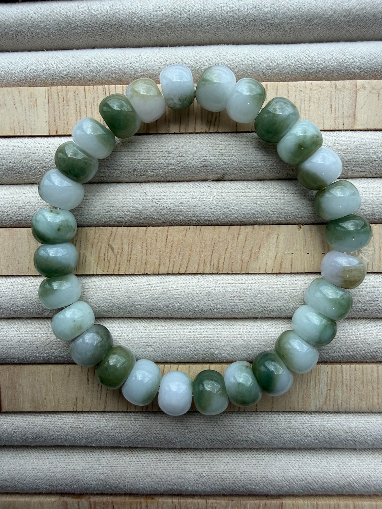 White Green Abacus Jadeite Bead Bracelet