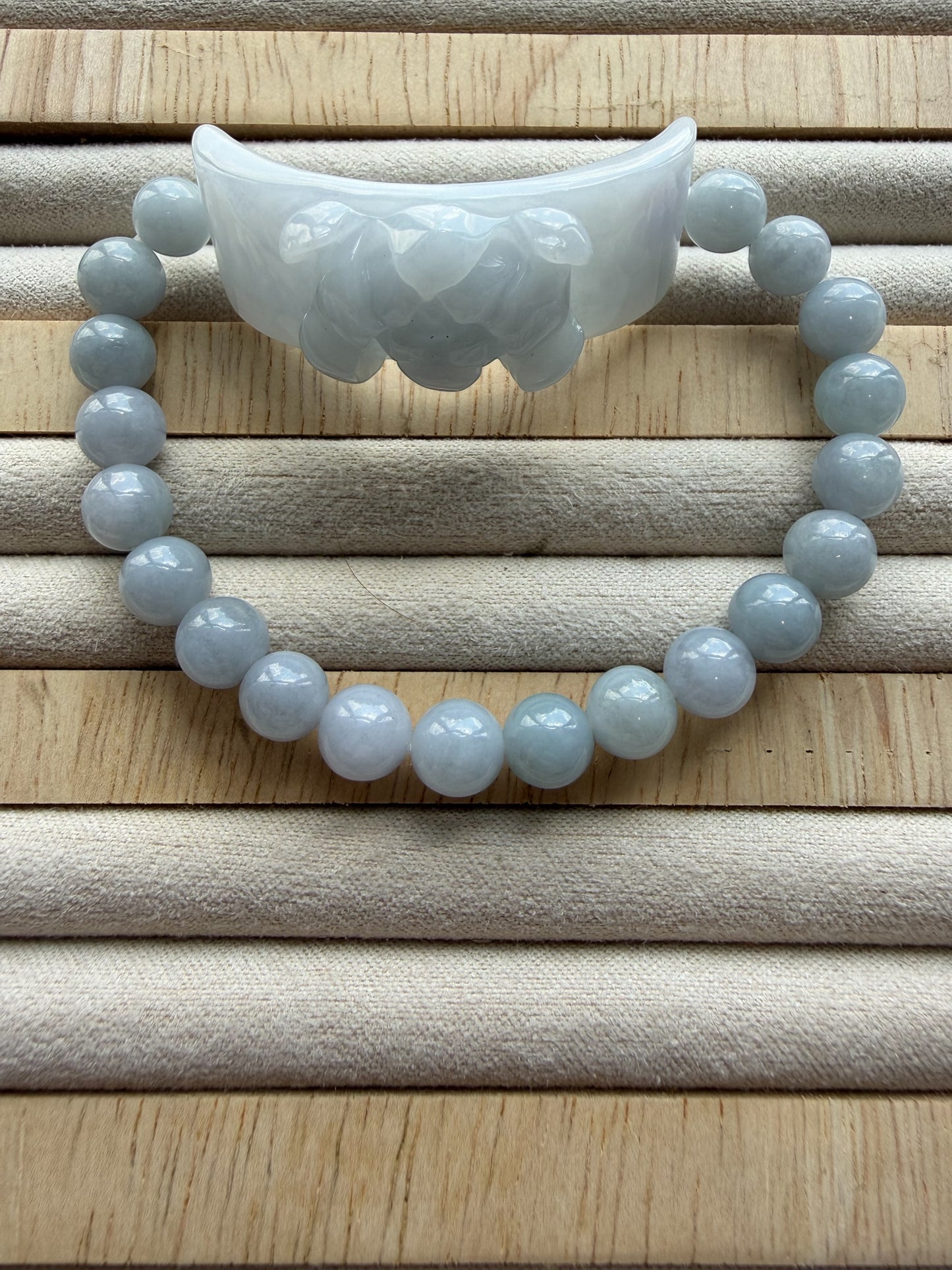 Purple Lotus Jadeite Shoupai Bead Bracelet