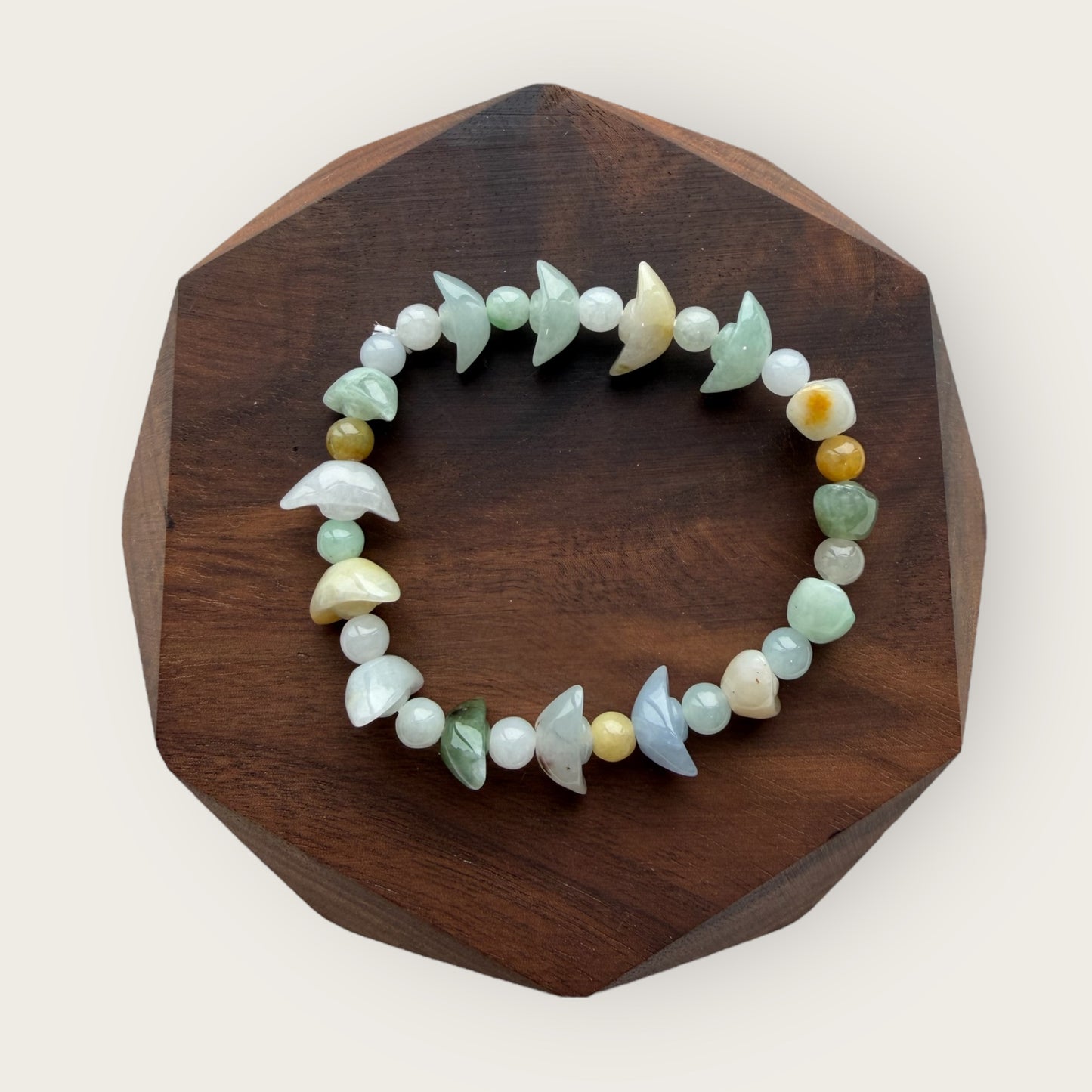 Ingot Jadeite Bead Bracelet