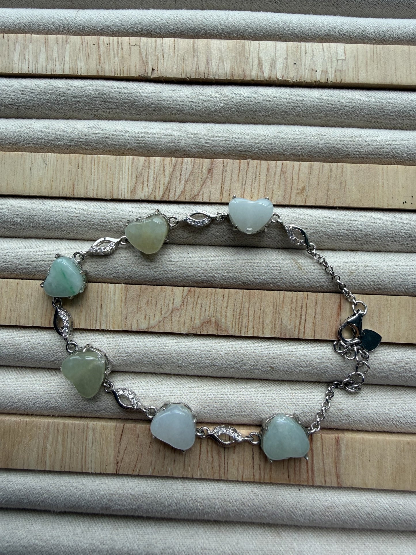 Hearts Jadeite Bracelet