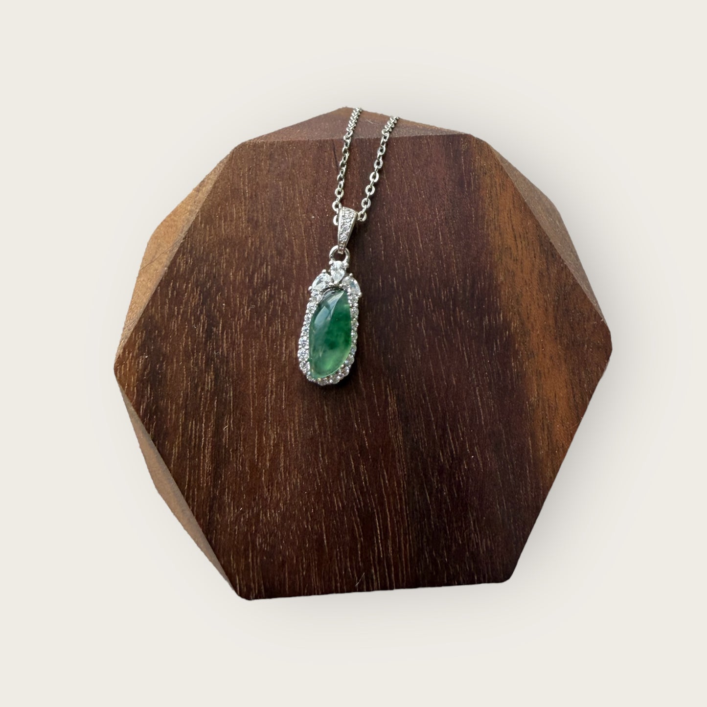 Green Floating Flower Teardrop Jadeite Necklace