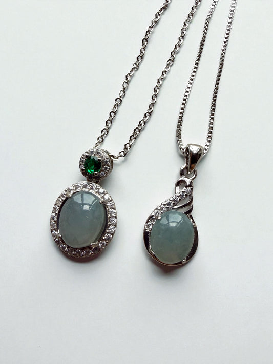 Monet Jadeite Cabochon Necklace