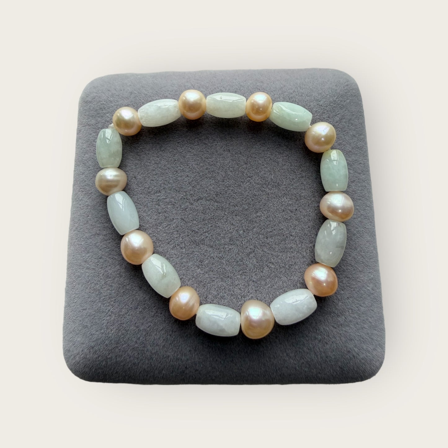 Jadeite Pearl Bracelet
