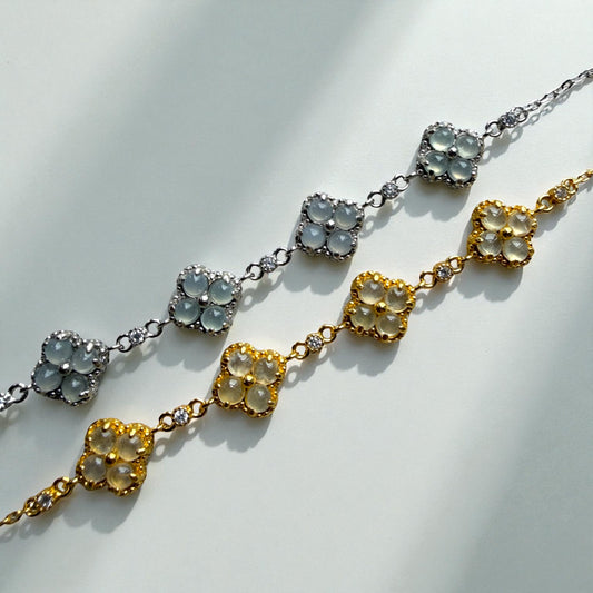 Glowy Clover Jadeite Bracelet