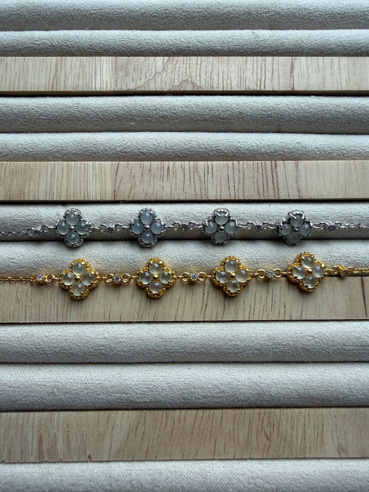 Glowy Clover Jadeite Bracelet