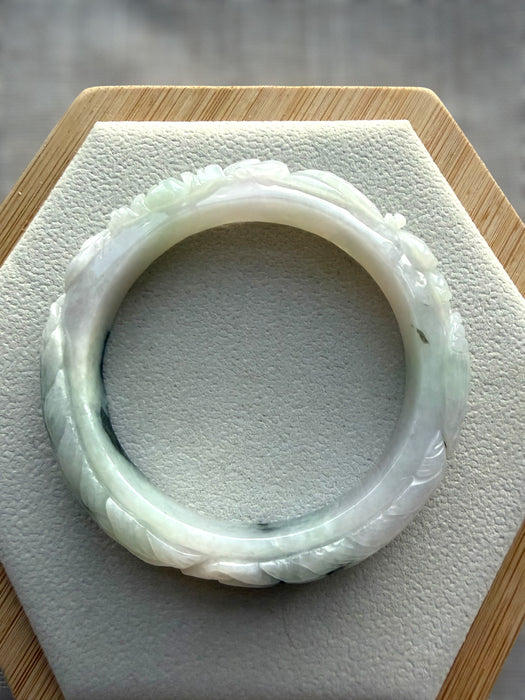 Carved Jadeite Bangle Set