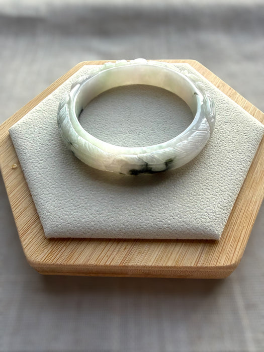 Carved Jadeite Bangle Set