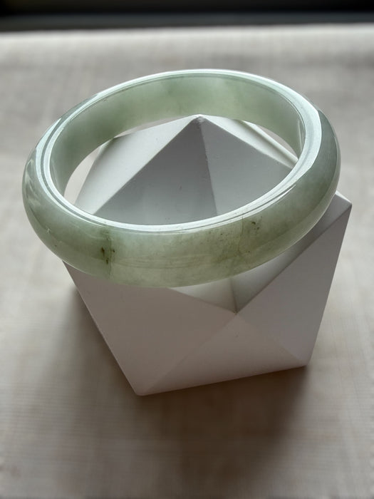 Green Jadeite Bangle
